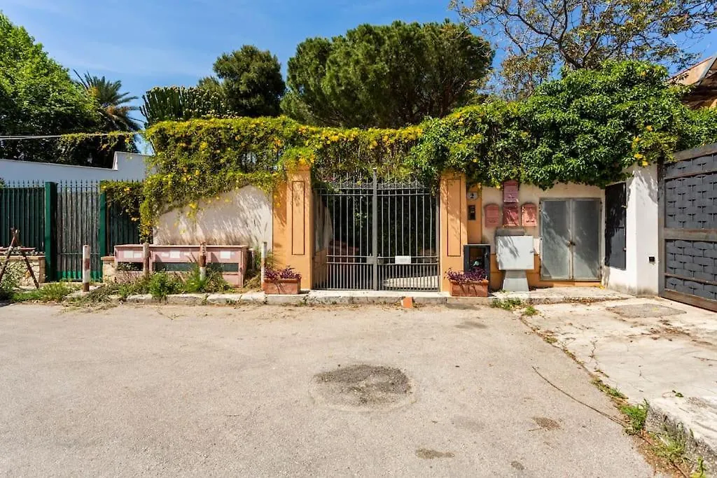 Mondello Sea View Beach Apartment Palermo